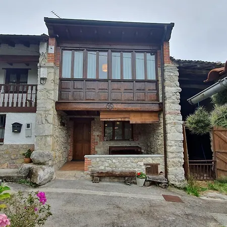 Prázdninový dům Casa Vacacional Ekilore Poo De Llanes